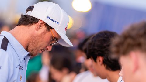 Neuville andis Paraguay ralli krahhi järel tujurikkujaliku kommentaari: esimestel kilomeetritel oli tunne hea