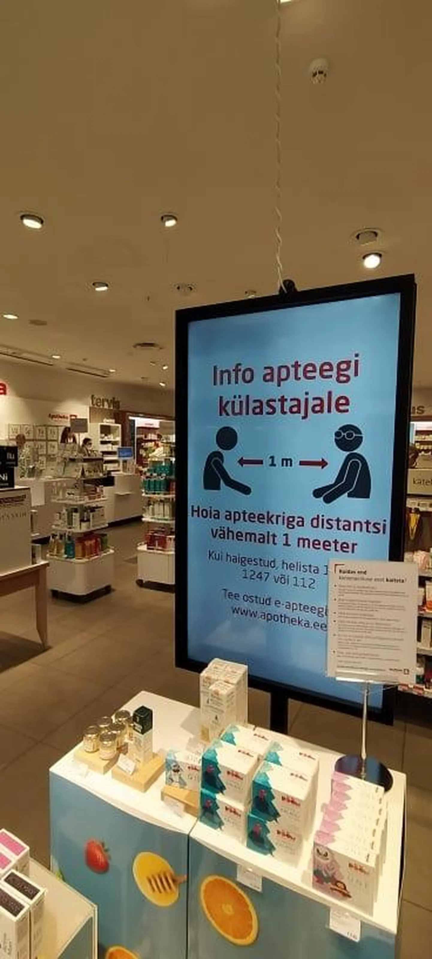 Apteegid võtavad viiruse leviku tõkestamiseks ja inimeste tervise kaitseks kasutusele mitmesuguseid ettevaatusabinõusid.