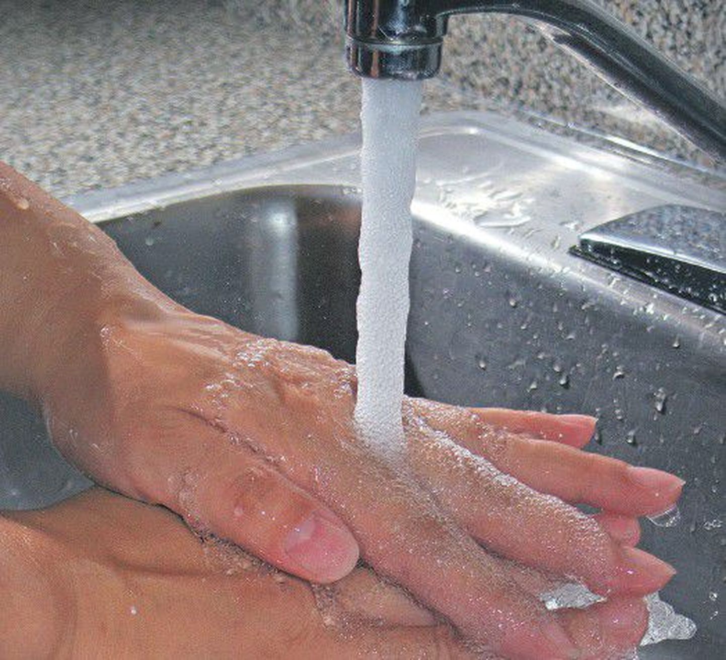 Если будете тщательно мыть руки, гепатит обойдет вас стороной.