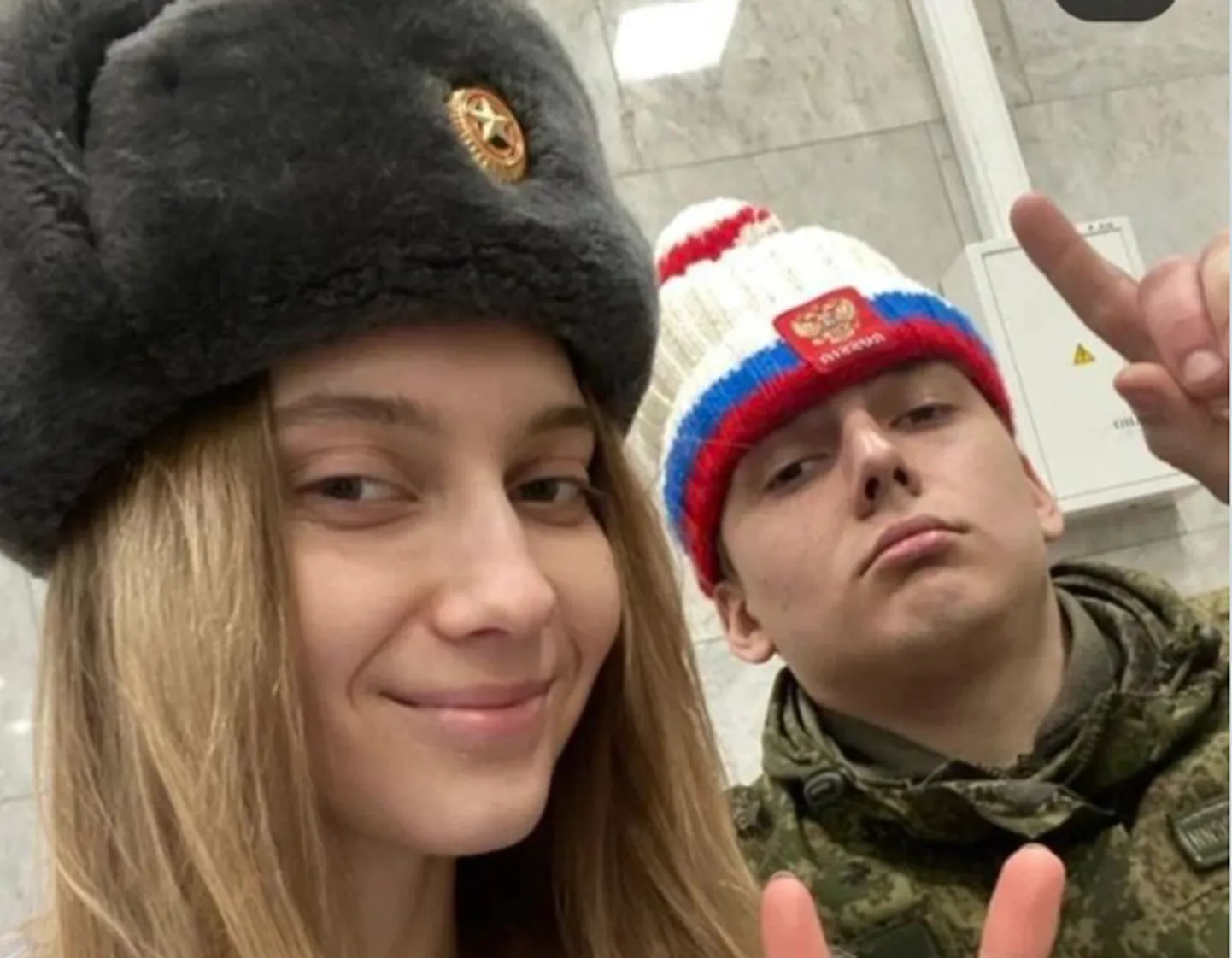 Anna Smirnova koos oma Vene armees teeniva vennaga
