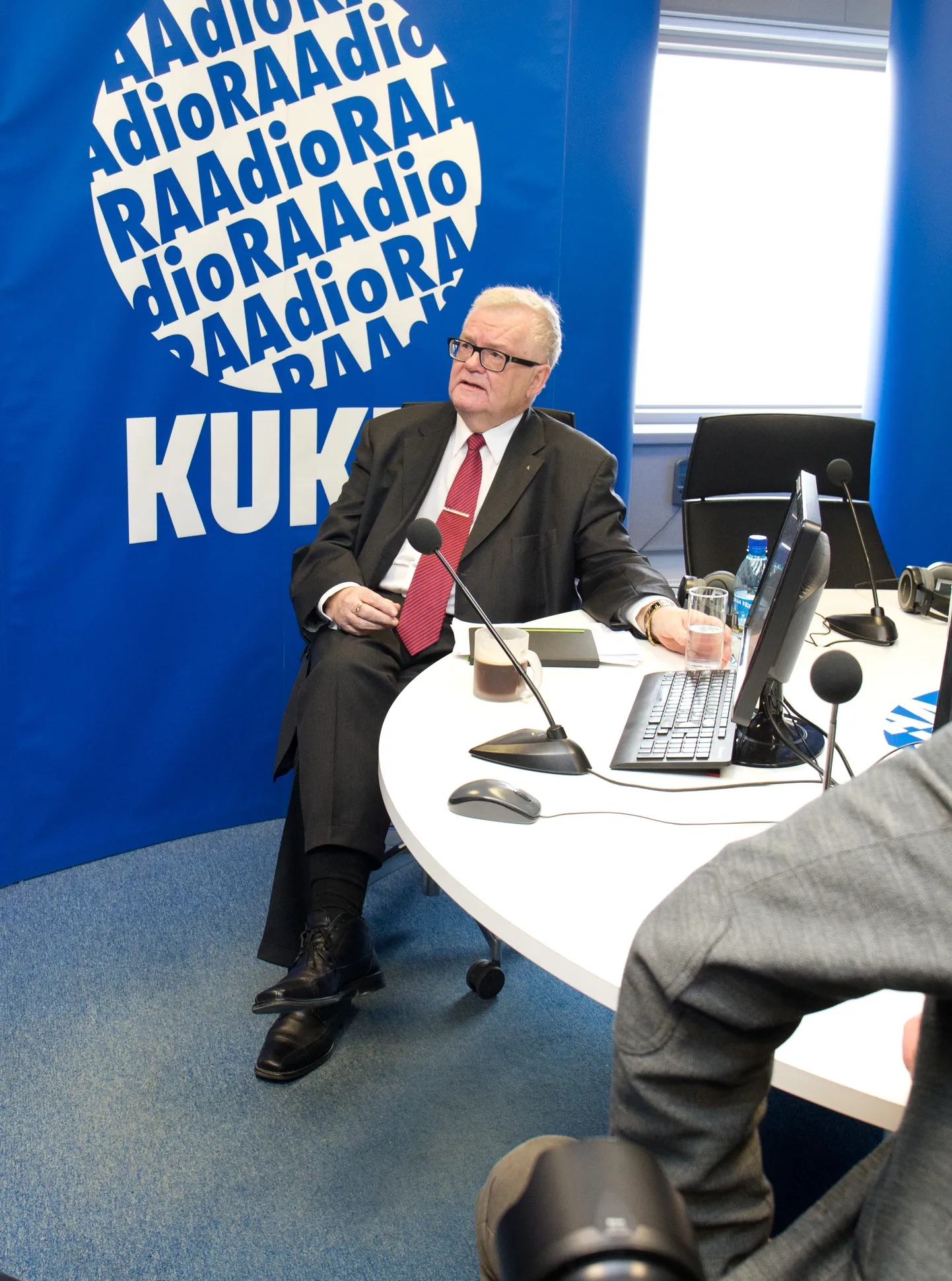 Edgar Savisaar Kuku raadio stuudios