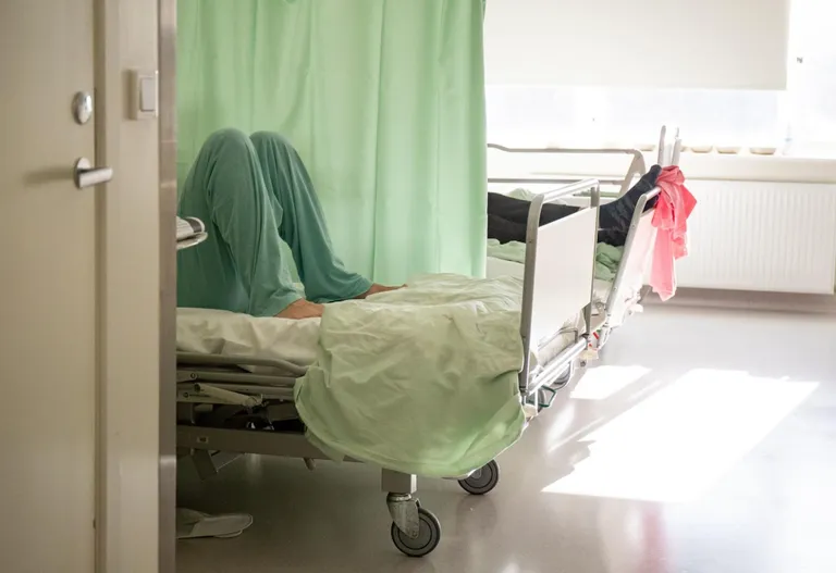 Kas pärast haiglaravi kodusele ravile suunatud inimese seisund ja toimetulek eeldavad siiski statsionaarset taastusravi, otsustab taastusarst.