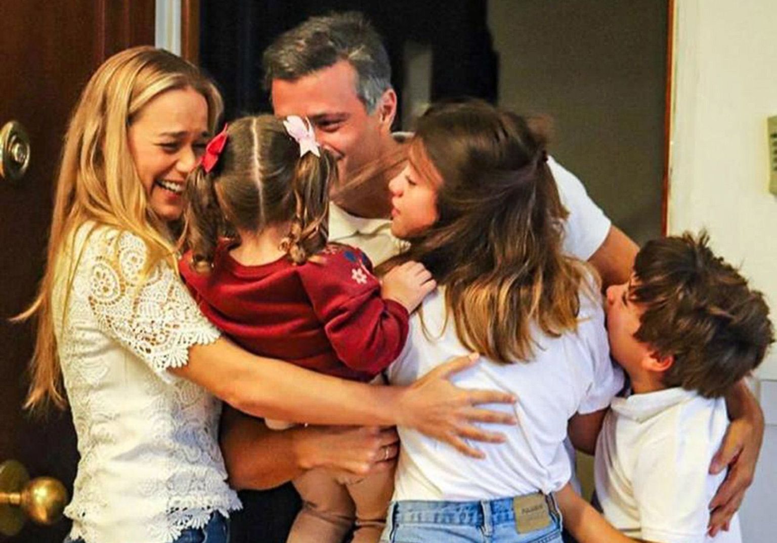 Leopoldo Lopez perega kokkusaamisel Madridis.