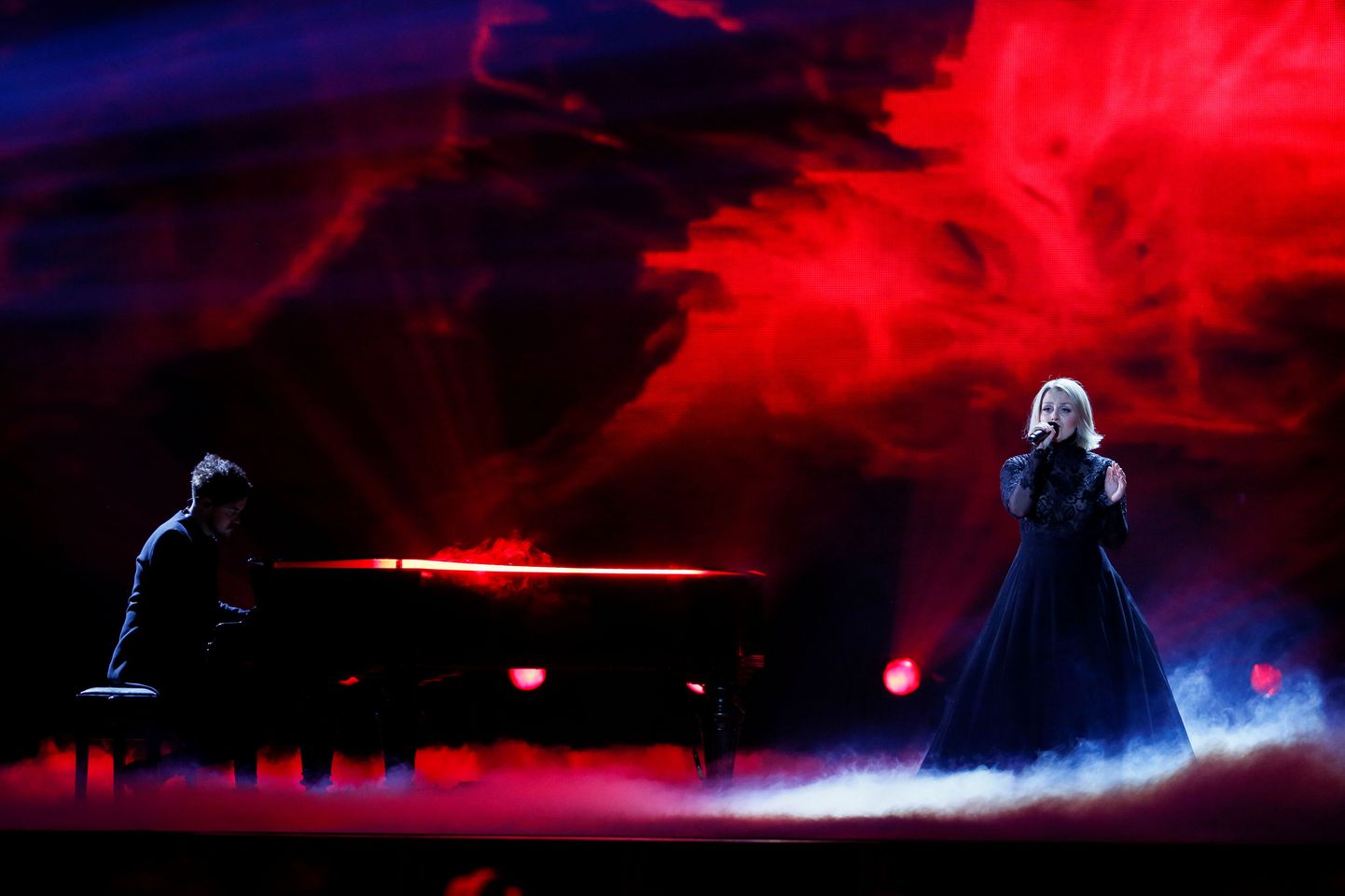 Soomeduo Norma John esinemas Eurovisiooni poolfinaalis
