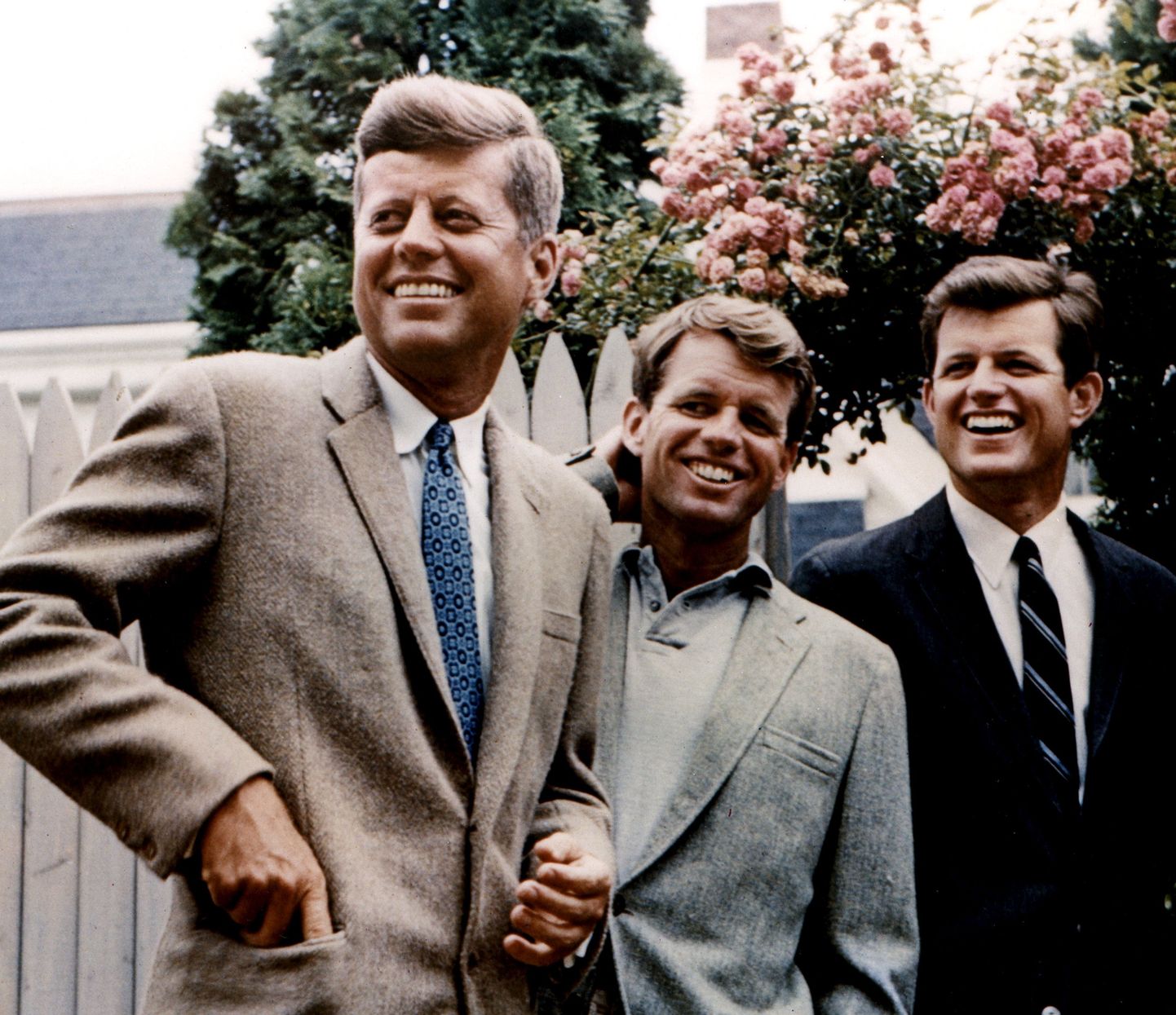 John, Robert ja Edward Kennedy (paremal)1960. aasta juulis