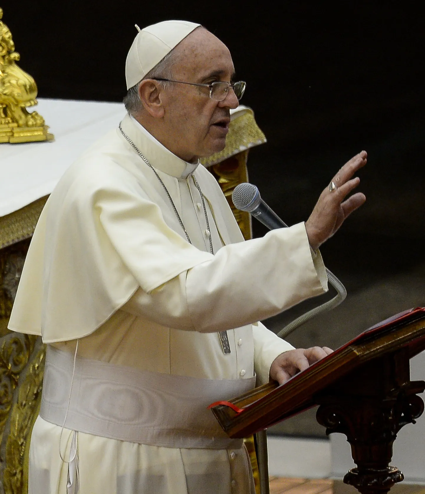 Paavst Franciscus