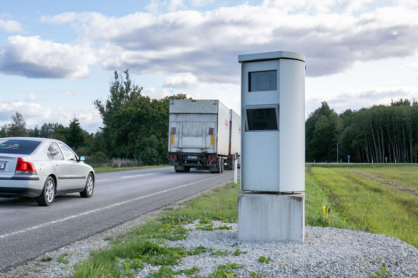 1. aprillil käivitab maanteeamet Rakvere vallas oleva kiiruskaamera, mis asub Rakvere–Haljala maantee kilomeetril 3,3 ja mõõdab kiirust Haljala–Rakvere suunal.