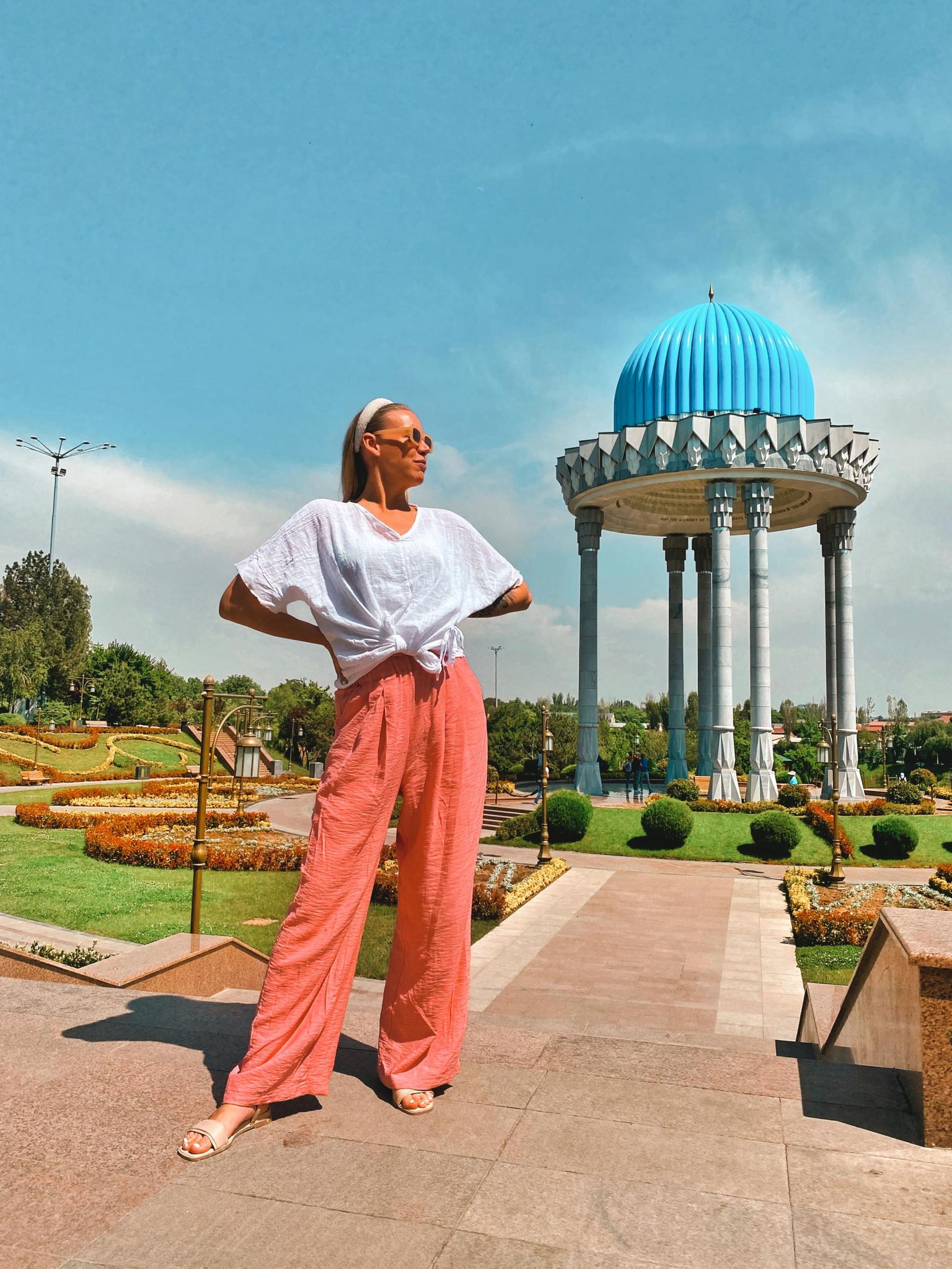 Tiiu Usbekistanis Samarkandi linnas.