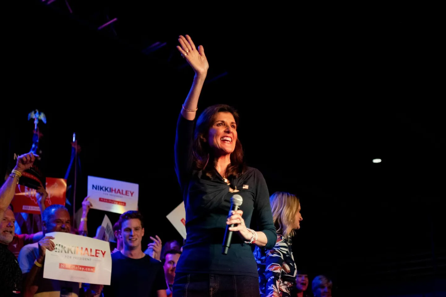 Nikki Haley enne superteisipäeva kampaaniaüritusel Texases Fort Worthis.