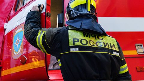 Украинские дроны снова ударили по НПЗ и остановили российские аэропорты
