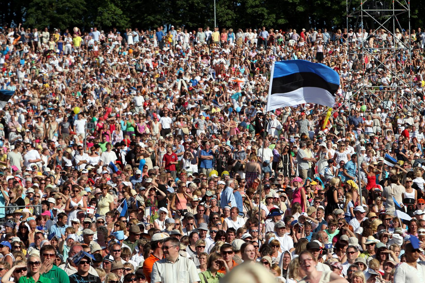 30. juunil peetakse Tartu lauluväljakul  popkooripidu.