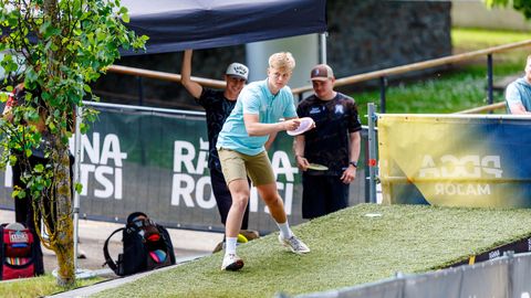 Estonian disc golfers strong in Swedish Open after solid first round