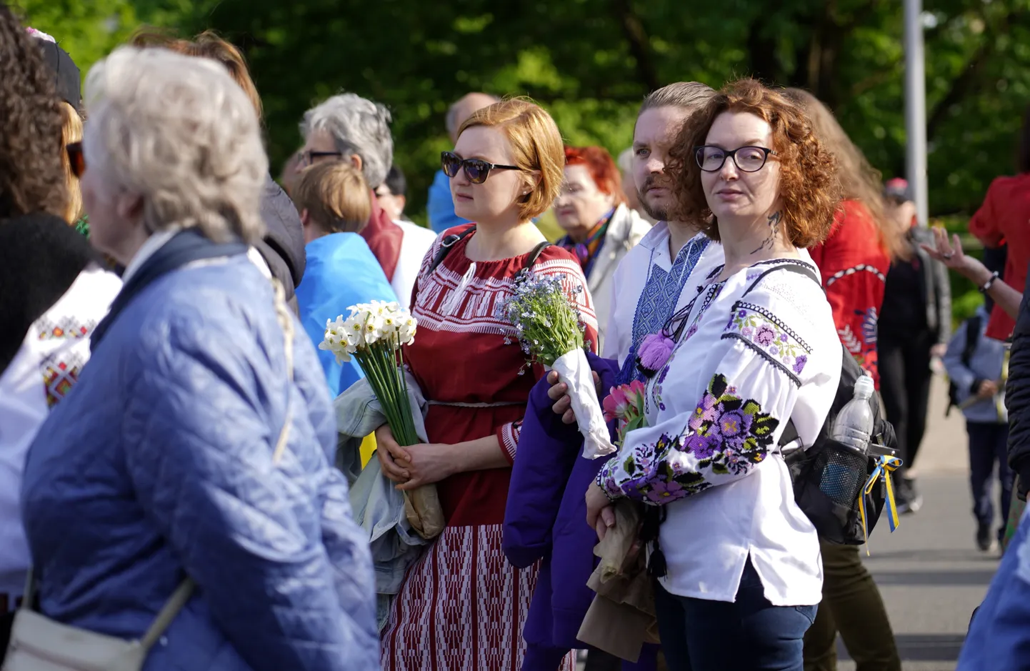 Шествие в честь Международного дня вышиванки в Риге