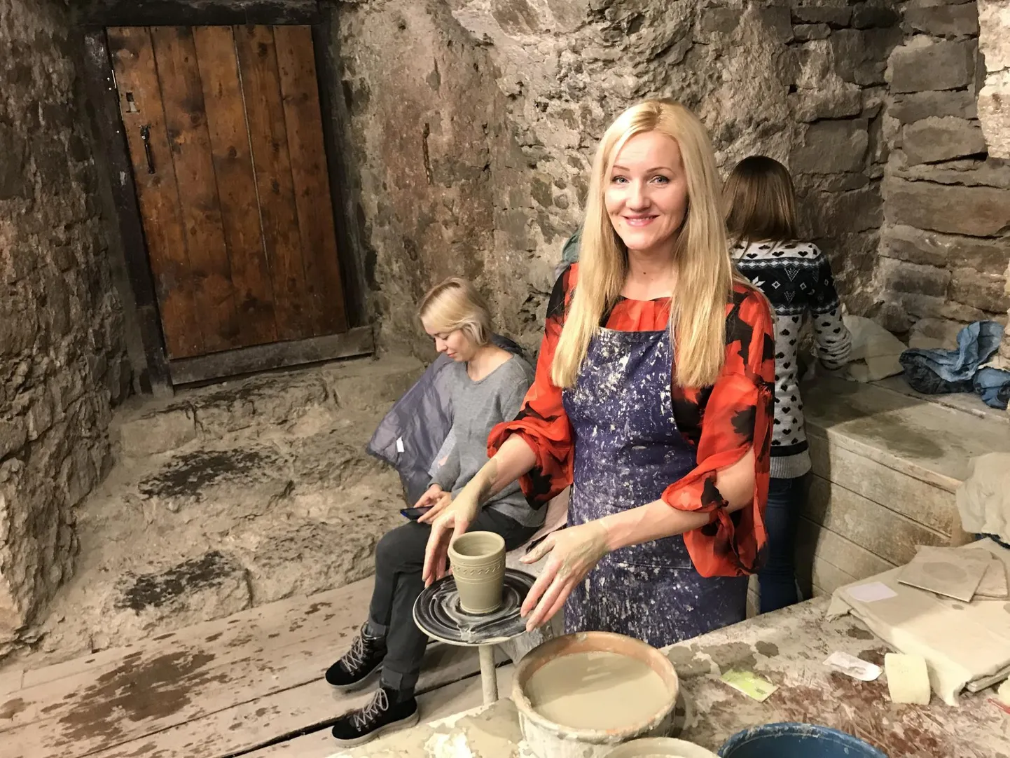 Midagi savist valmistada võib eemalt paista keerukas, tülikas, plögane, märg... mis kõik veel. Aga paned käed külge ja kõik on hoopis teisiti. Üle mõistuse äge lihtsalt!