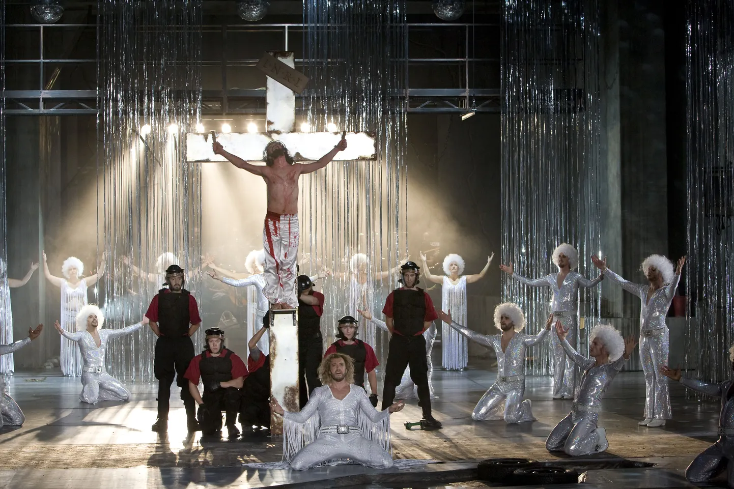 Rokkooperi «Jeesus Kristus Superstaar» lavastus Malmös 2008. aastal.