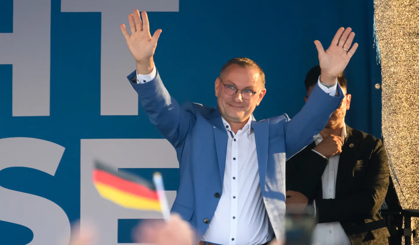 AfD esimees Tino Chrupalla Saksimaal Bautzenis valimisüritusel.