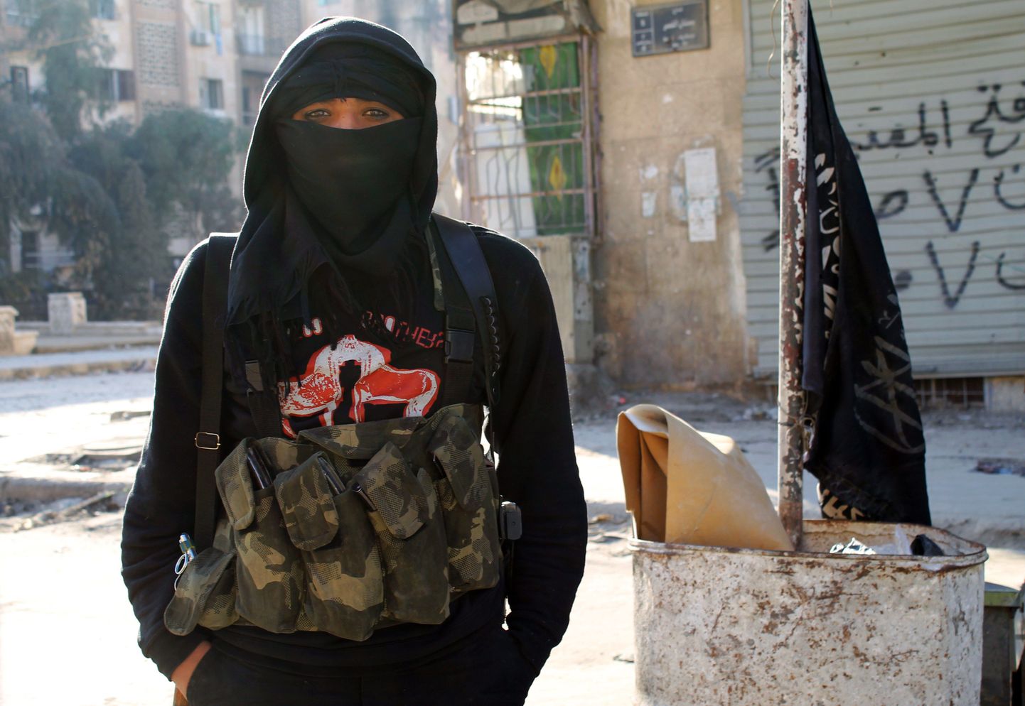 Al-Nusra Rinde võitleja.