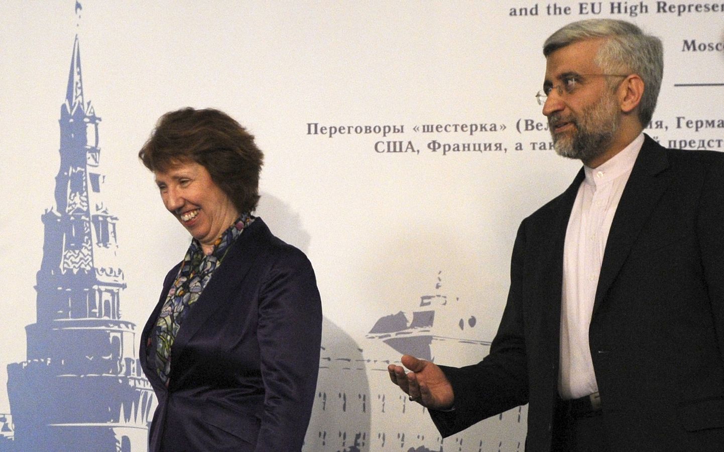 Catherine Ashton ja Saeed Jalili Moskvas tuumaläbirääkimistel.