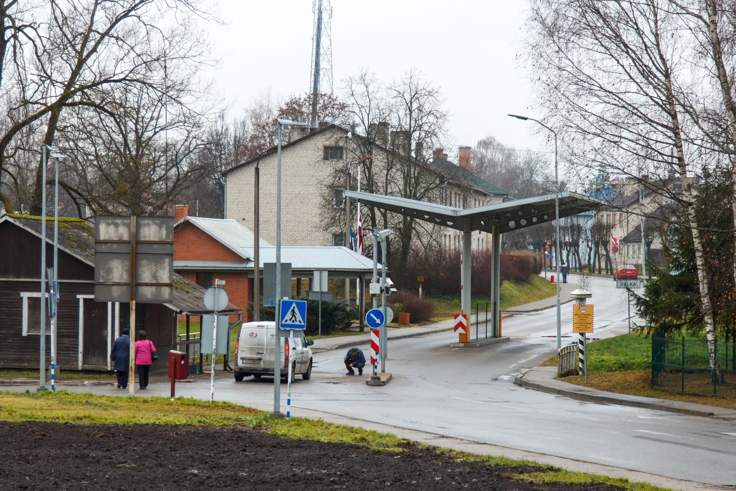 Eesti-Läti piir Valga ja Valka linnade vahel.
