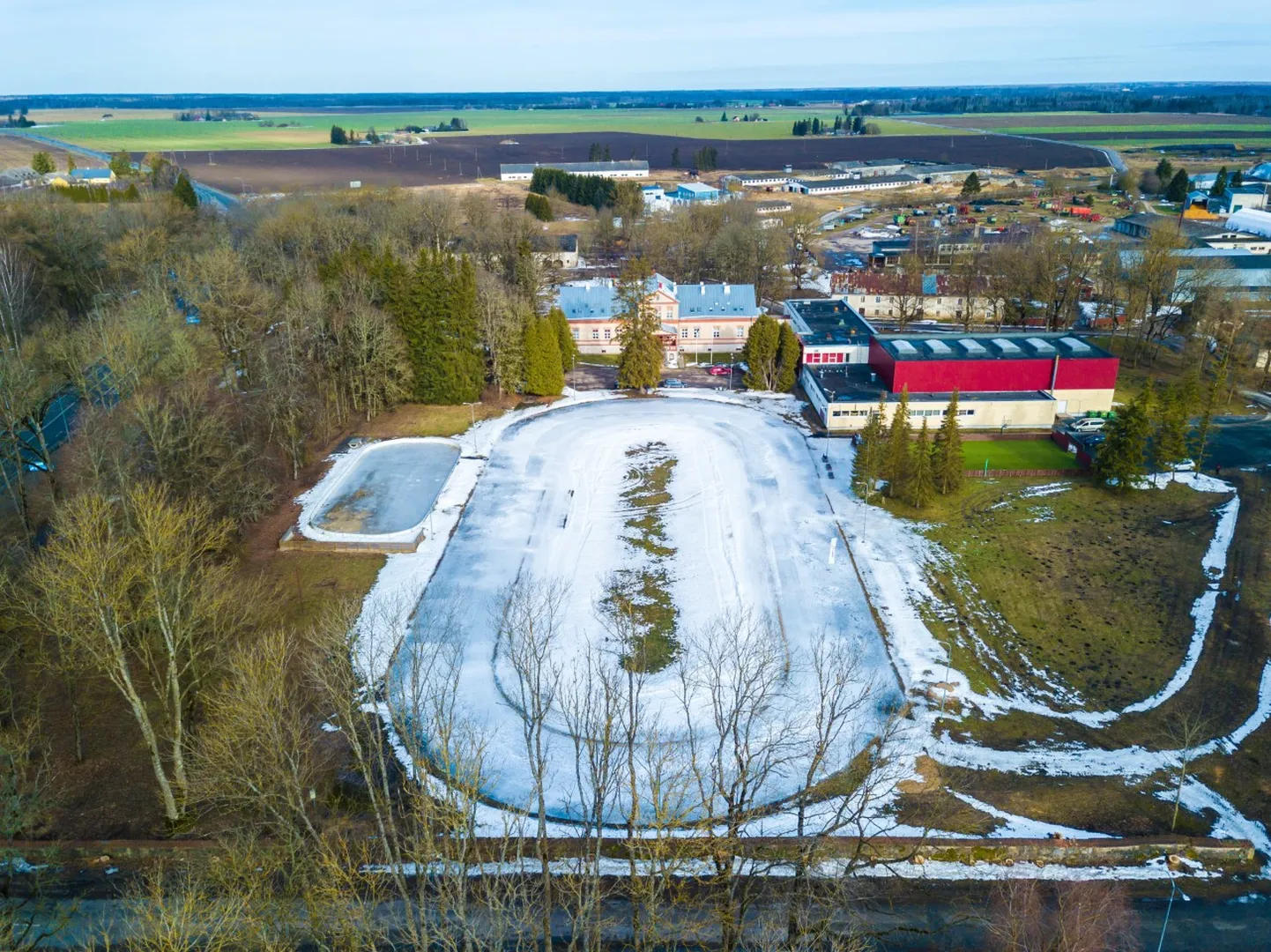 Adavere uisuovaal on Eesti ainuke omataoline