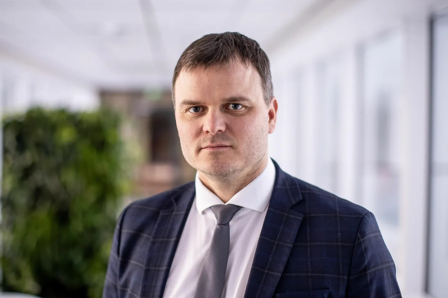 Regionaalminister Madis Kallas tahab maapiirkonda rohkem euroraha viia. Selleks tuleb vähendada kohalike omavalitsuste omaosalust, kohati ehk isegi viie protsendini.