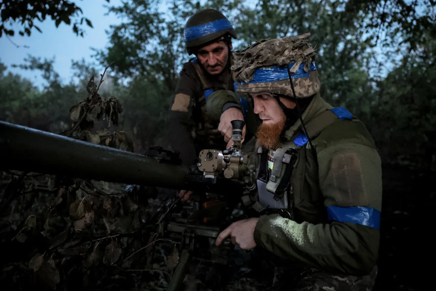 Ukraina sõjaväelased rindejoonel Donetskis.