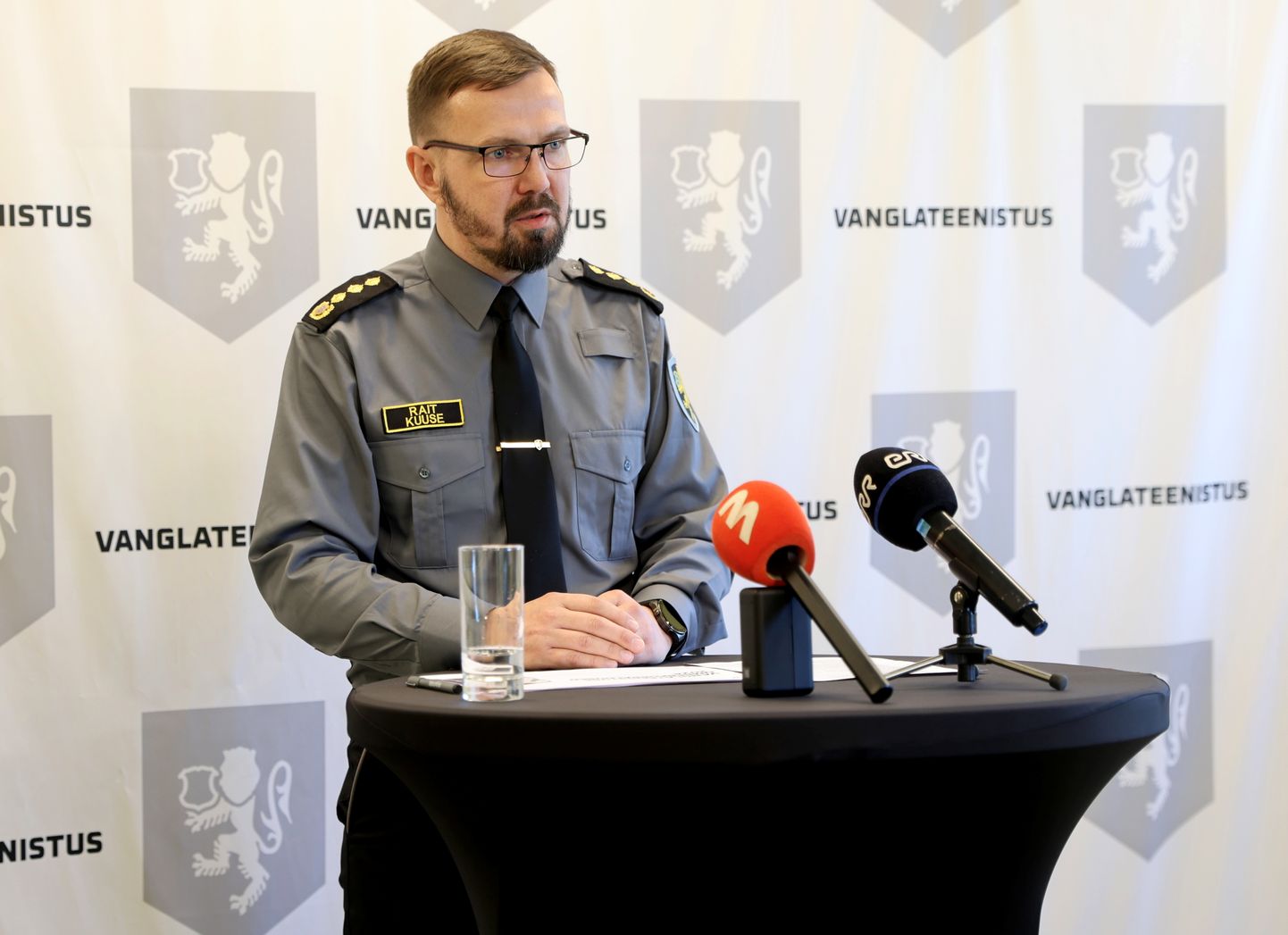 Vanglateenistuse juht Rait Kuuse sõnutsi on Tartu vangla töötajate koondamise ja vangide  ümberkolimise peamine eesmärk parandata töötajate ja vangide tingimusi.