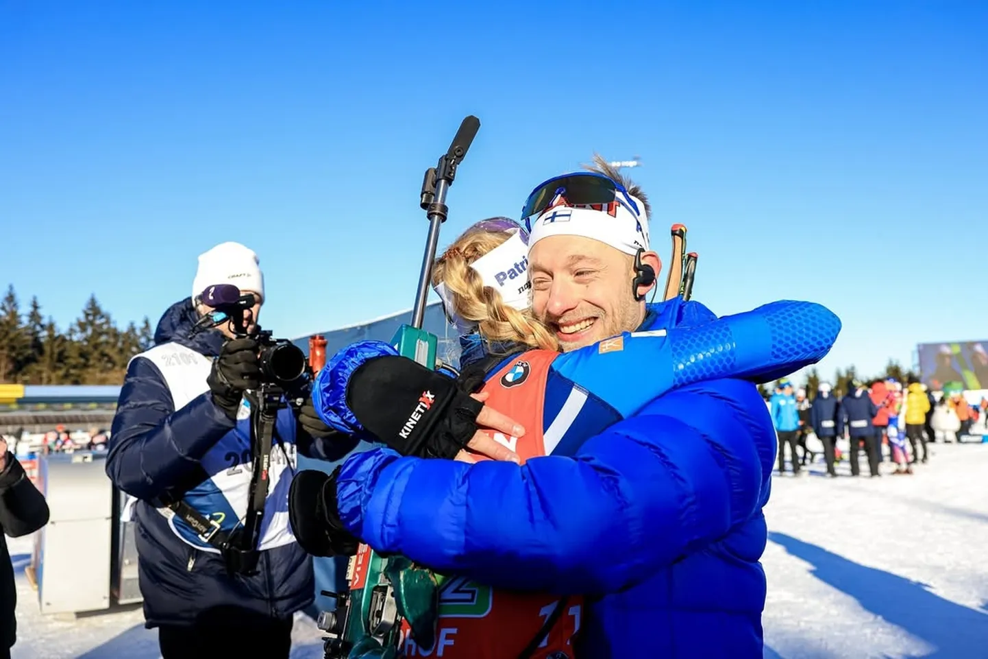 Erik Torneus-Kulstad embamas oma hoolealuseid.