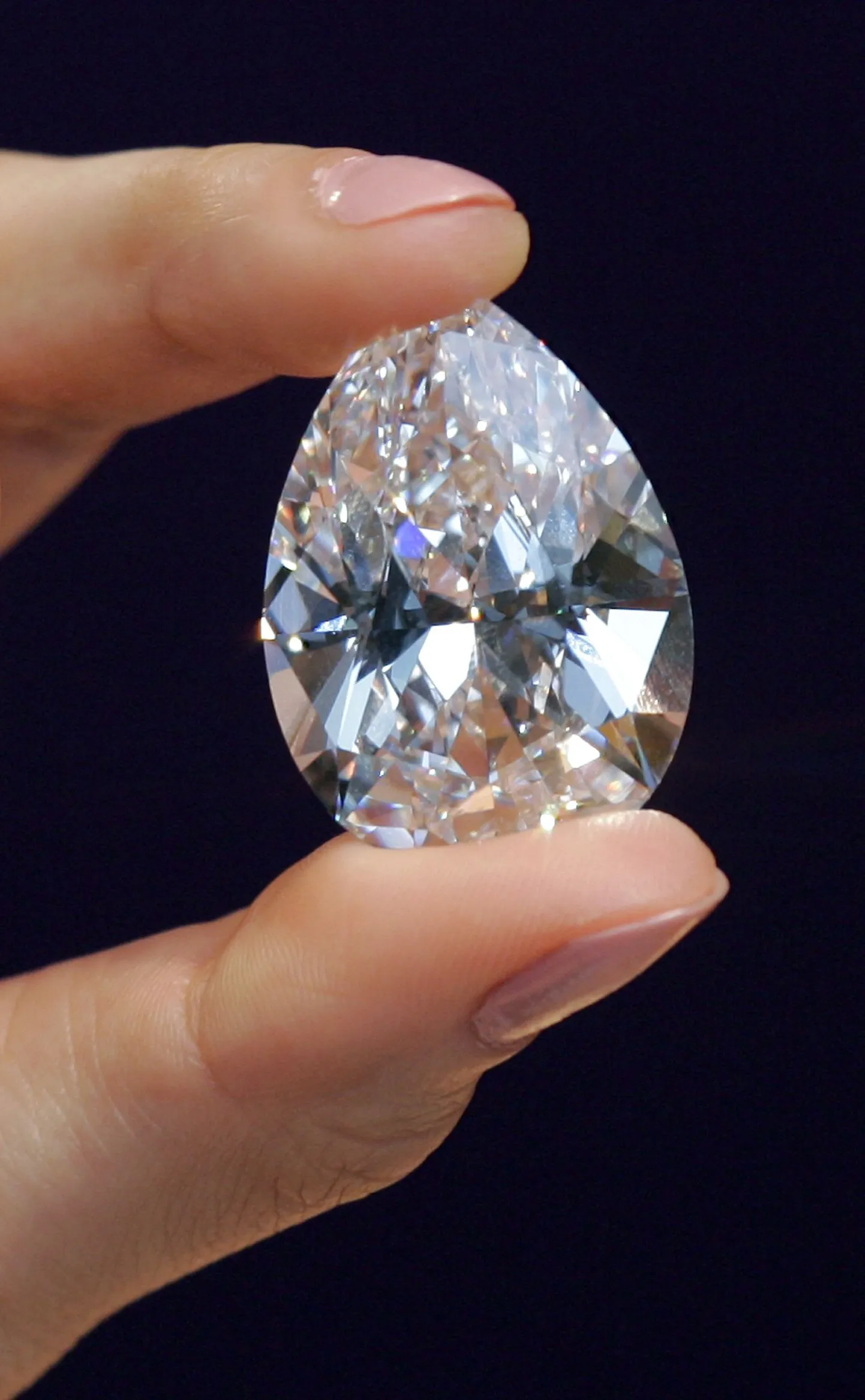 Hongkongis pannakse oksjonile 72,22-karaadine teemant