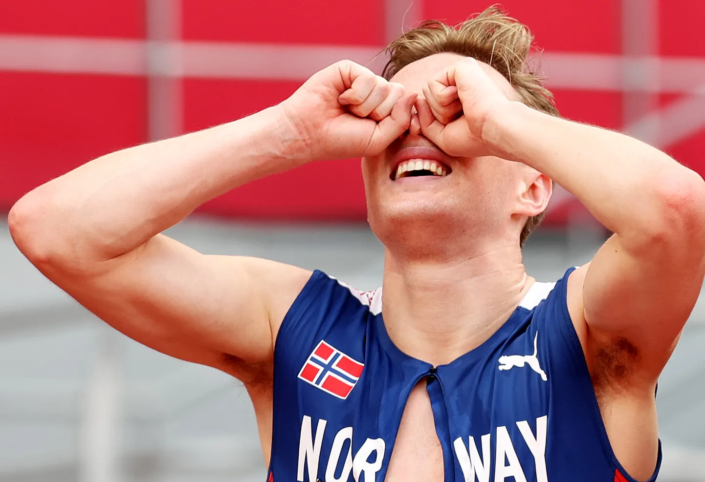 Karsten Warholm ei suutnud uskuda, et läbis staadioniringi nii kiiresti.