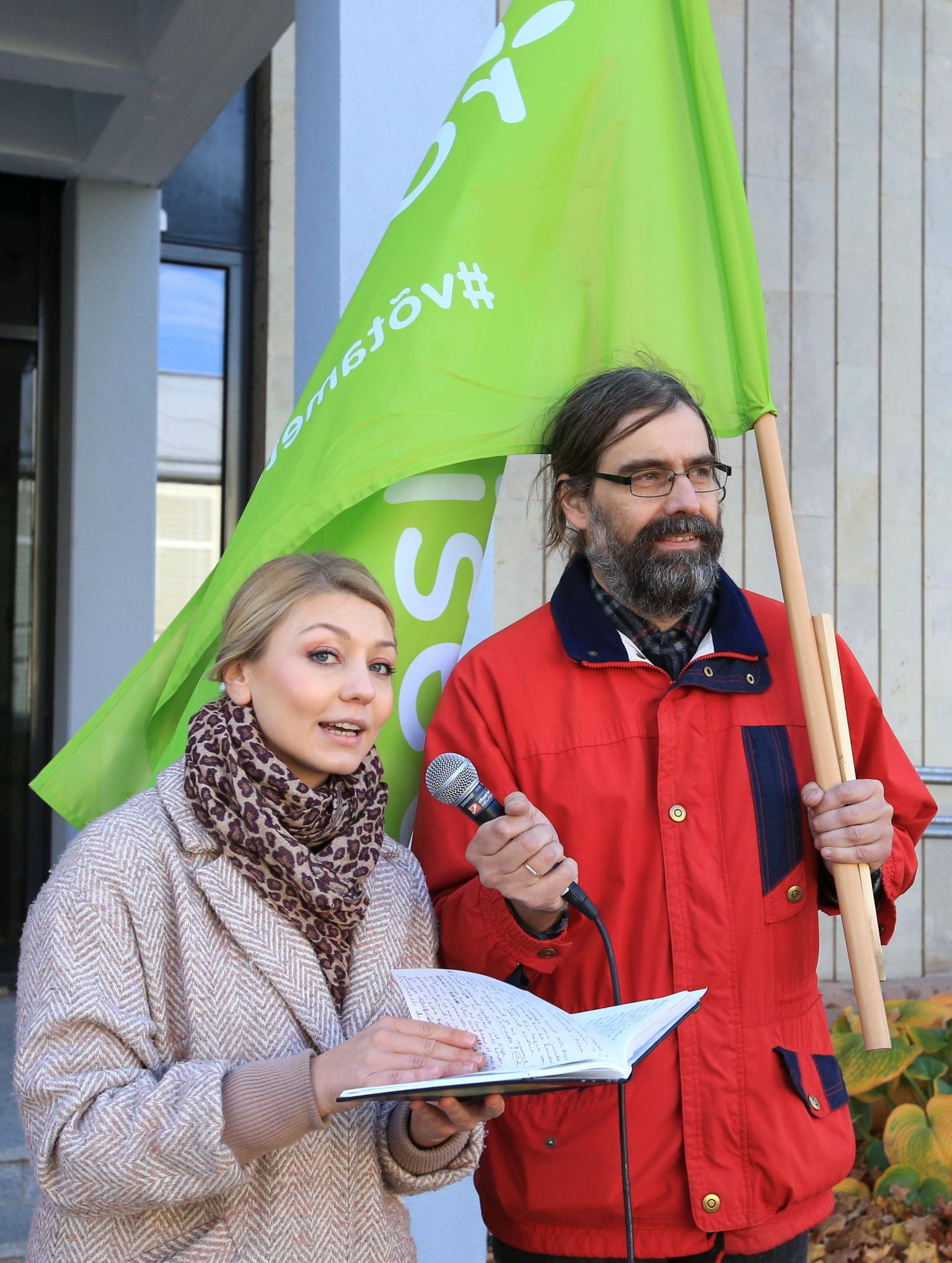Соруководители партии зеленых Йоханна Мария Тыугу и Марко Каазик.