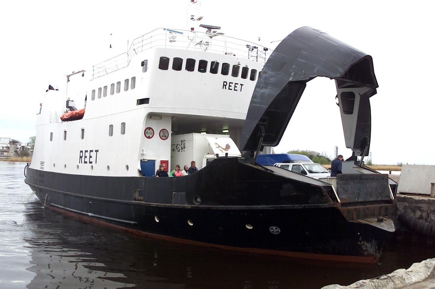 Reisiparvlaev Reet asendab kolmapäevani parvlaev Kihnu Virvet.