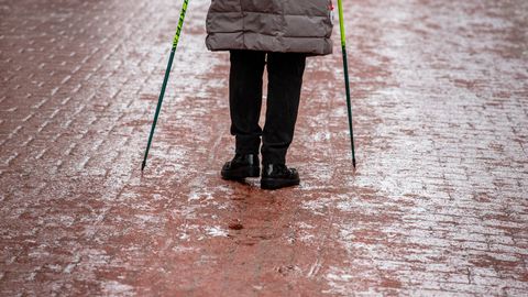 ILMATEENISTUS HOIATAB ⟩ Esimene jõulupüha tuleb tugeva tuule ja libedusohuga