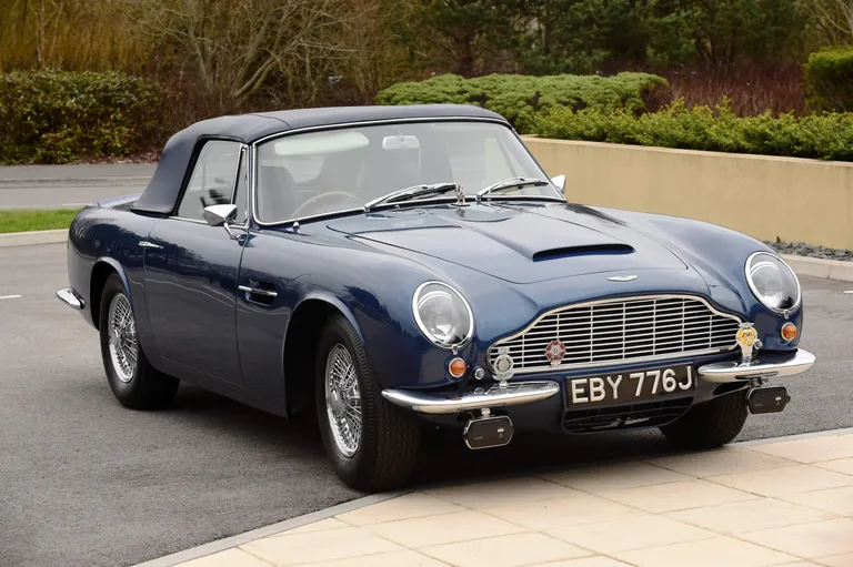 Prinča Čārlza Aston Martin