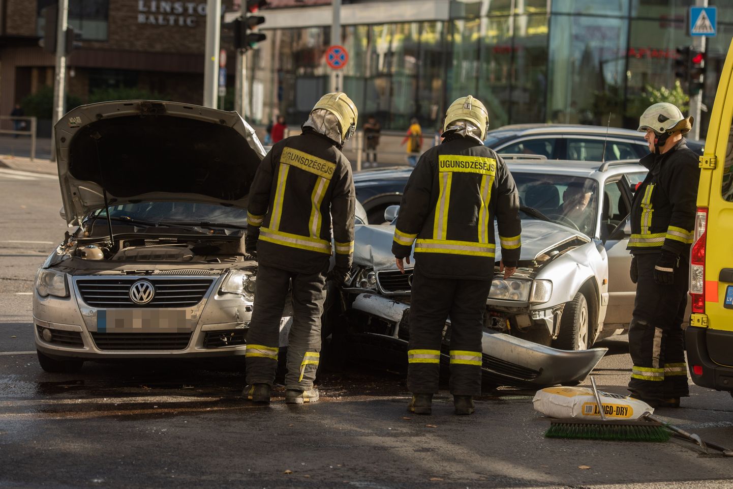 Ceļu satiksmes negadījums Rīgas centrā.