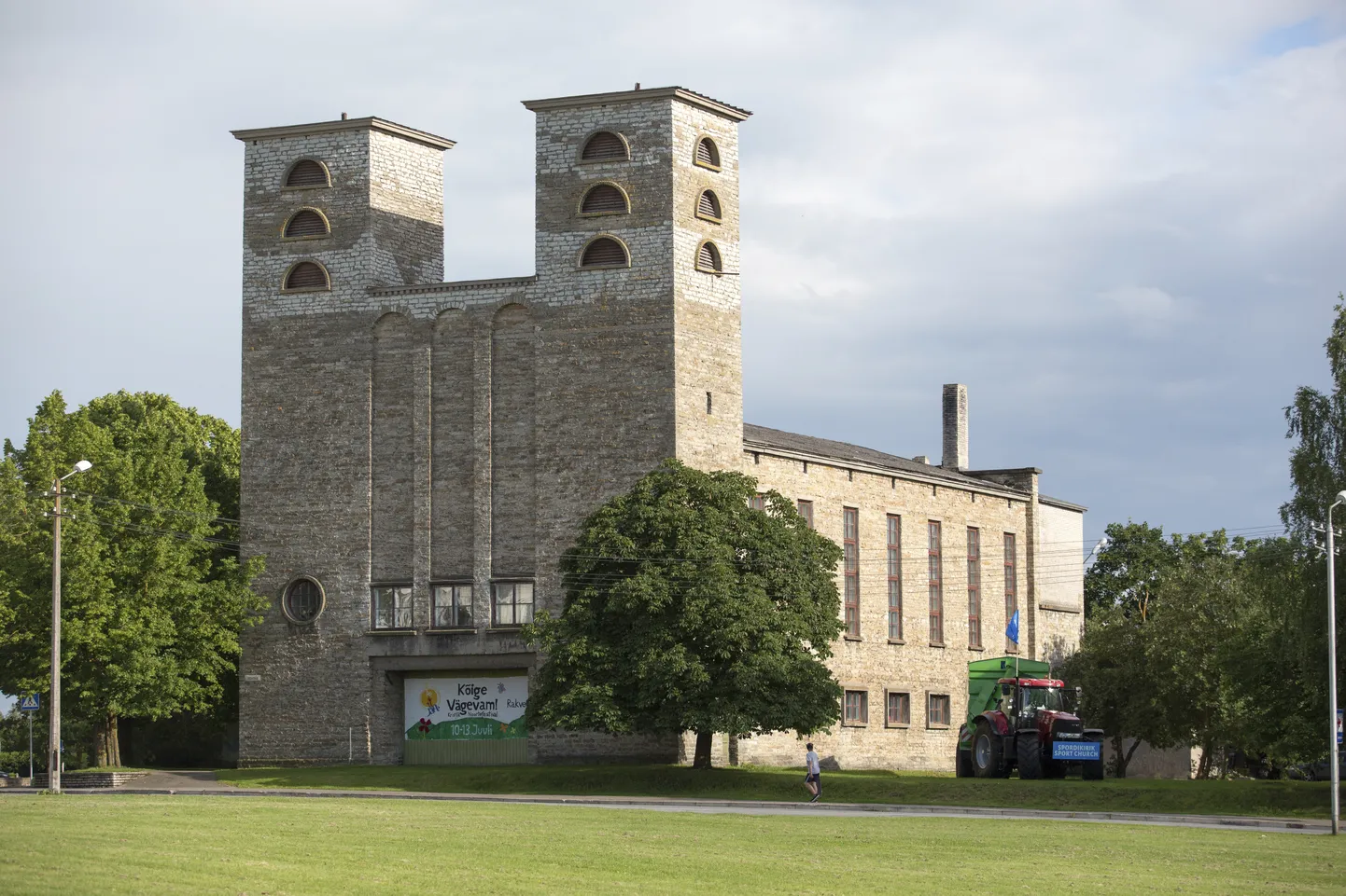 Rakvere linn on kaua vaaginud Arvo Pärdi nimelise kontserdimaja rajamist. Nüüd on aeg otsusteks.