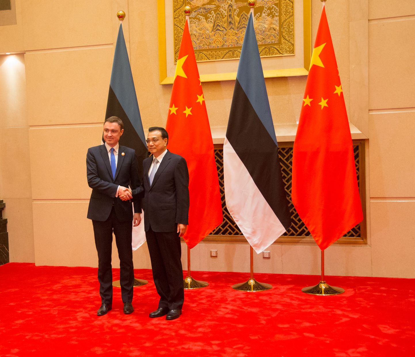 Taavi Rõivas kohtus Hiinas peaminister Li Keqiangiga.