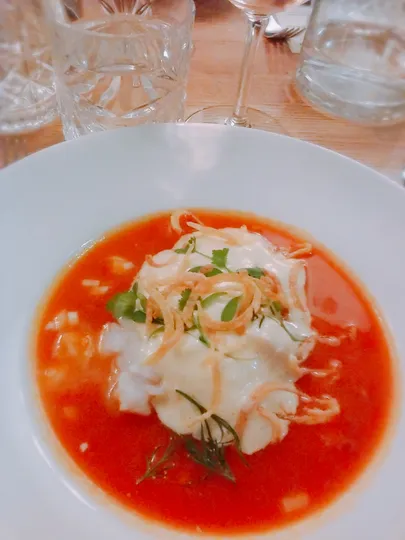 Этот красивый и очень вкусный рыбный суп назван в честь водоворота Saltstraumen.