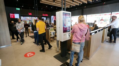 Apollo Group avab Soomes KFC restoraniketi