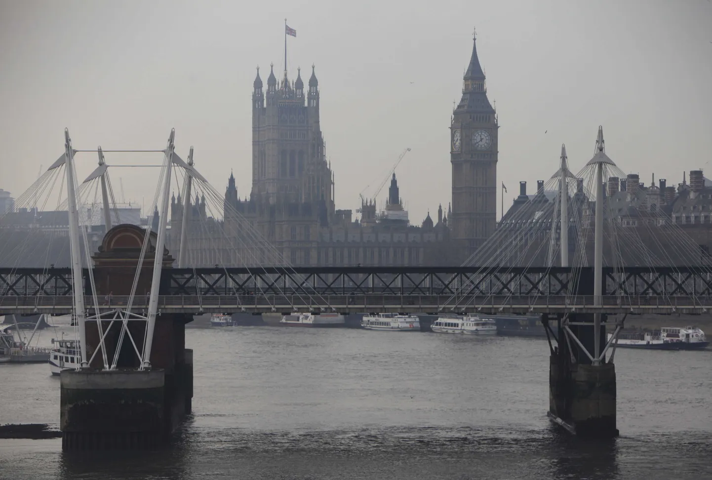 Londoni kesklinn raskes sudus.
