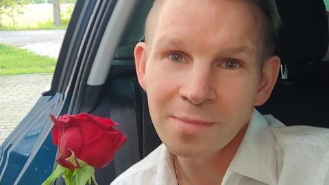 Uuel töökohal alustanud Arnold Oksmaa pälvib klientidelt ohtralt kiidusõnu: ma pole üheski poes näinud kiiremat ja töökamat inimest