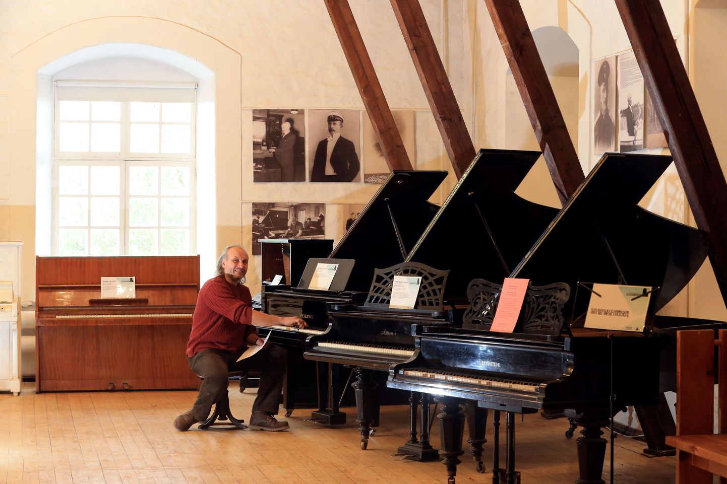Luunja kultuuri- ja vabaajakeskuse kultuurikorraldaja Tarmo Lillo sõnul on asenduskodu vaja rahvusliku klaverimuuseumi filiaali kümnele pillile.
