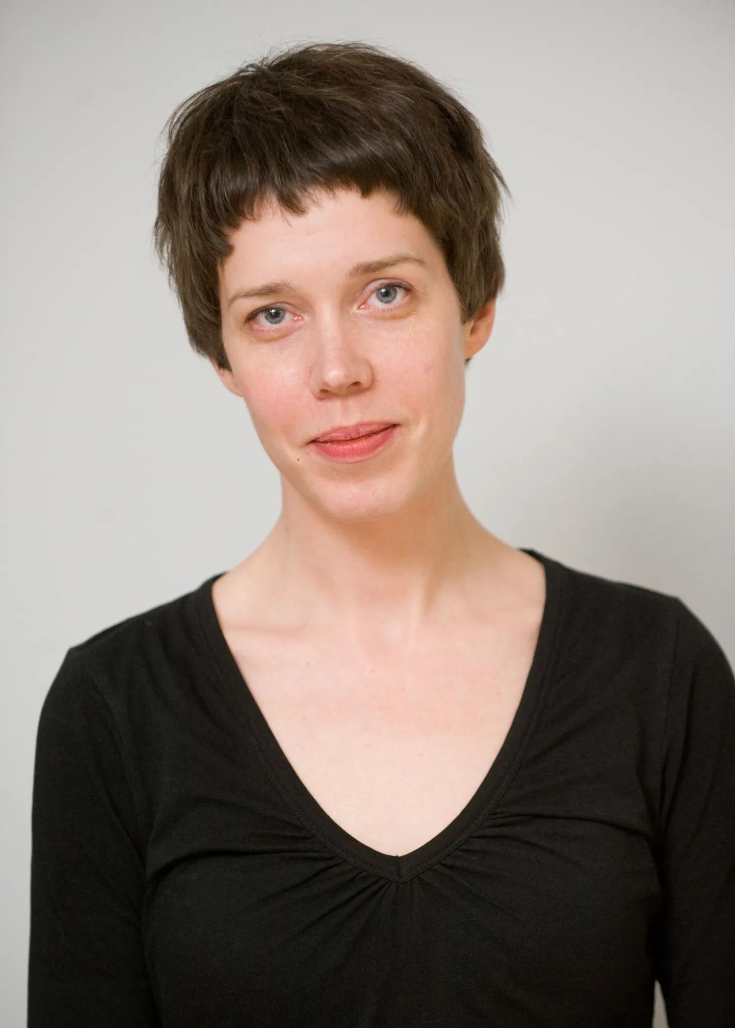 TLMPM03: SIGRID KÕIV :TALLINN, EESTI, 10DEC08.
Pildil Postimehe töötaja SIGRID KÕIV.
mm/Foto MIHKEL MARIPUU/POSTIMEES