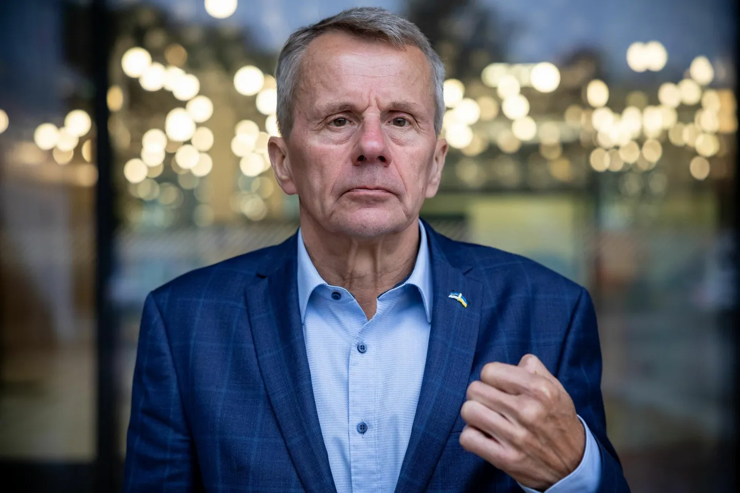 "Ähvardusi on juba palju näha ja need tüübid leiavad nüüd kõigele õigustust Ameerikast. ​Bideni otsus anda armu oma pojale andis Trumpile õigustuse vabastada enda toetajad, kes õiguskorda jõuga kukutada üritasid. See pole asi, millest Eestil on eeskuju võtta," rõhutas rahandusminister Jürgen Ligi.
