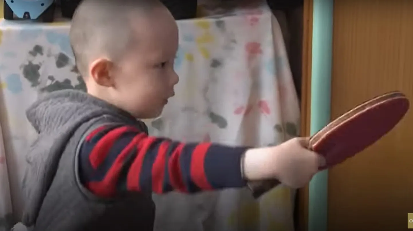 Kolmeaastane Hiina lauatenniseime Jiang Yunbo.