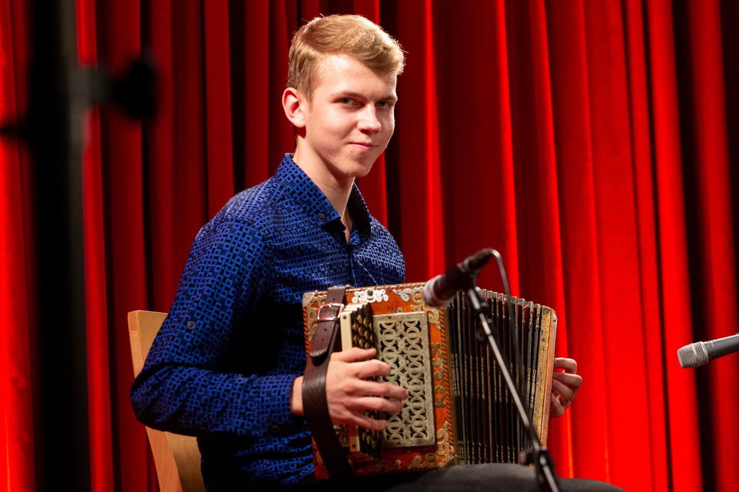 Rasmus Kadaja on noor lõõtsakultuuri edendaja.