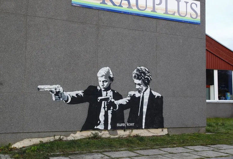 Edward von Lõnguse töö Palamuse kaupluse seinal.