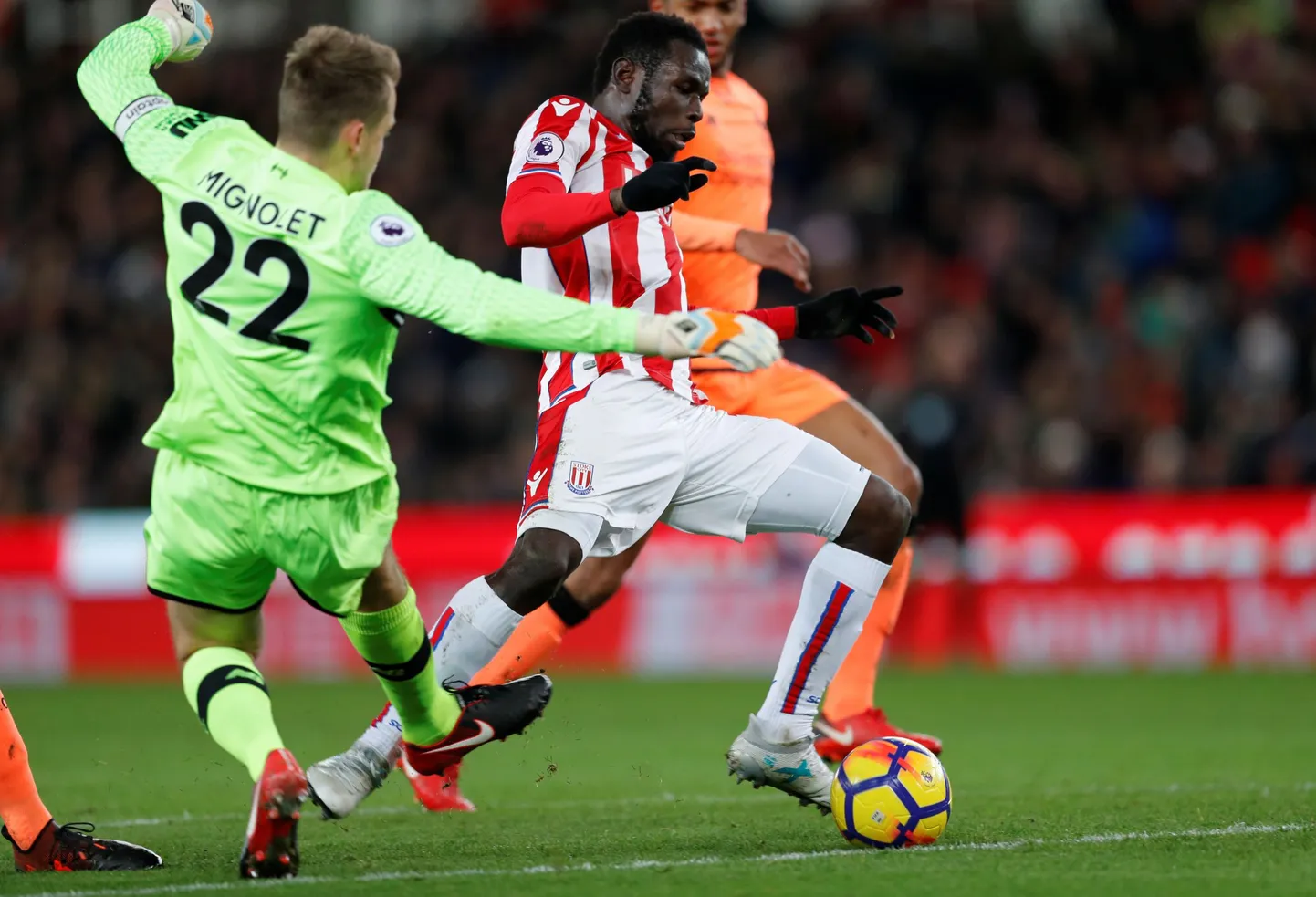 Simon Mignolet viga Mame Biram Dioufi vastu väärinuks Stoke'i mängijate ja fännide silmis kindlalt punast kaarti.