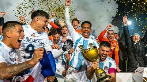 "Riga" futbolisti atgriežas Latvijas čempionu tronī