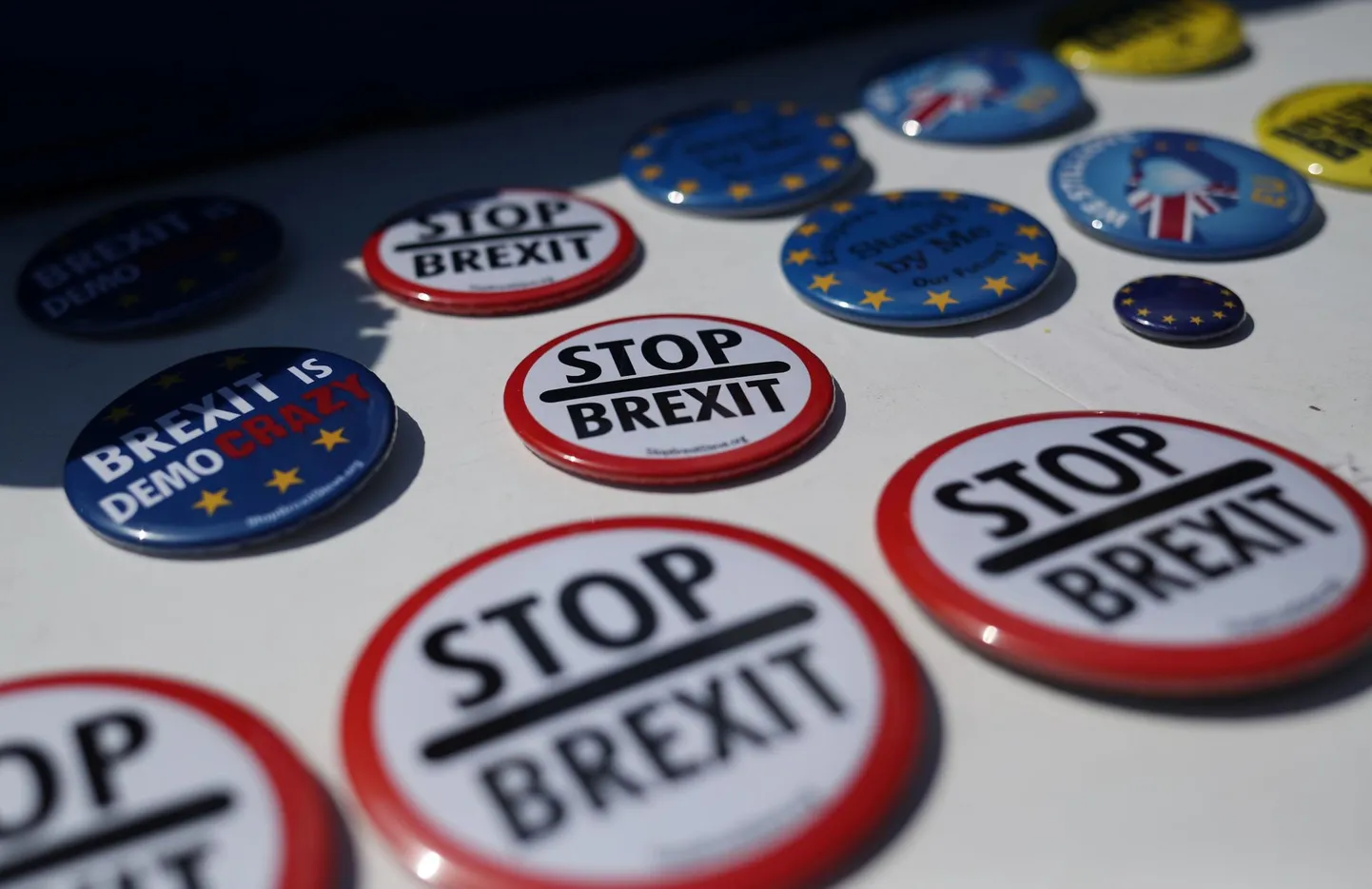 Osalt võib usalduse suurenemise kanda ka selle arvele, mis toimub Ühendkuningriigis pärast Brexiti referendumit.